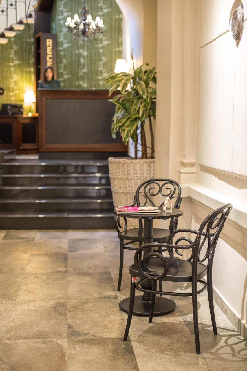 Hotel Grand Hedonist Pančevo Extérieur photo