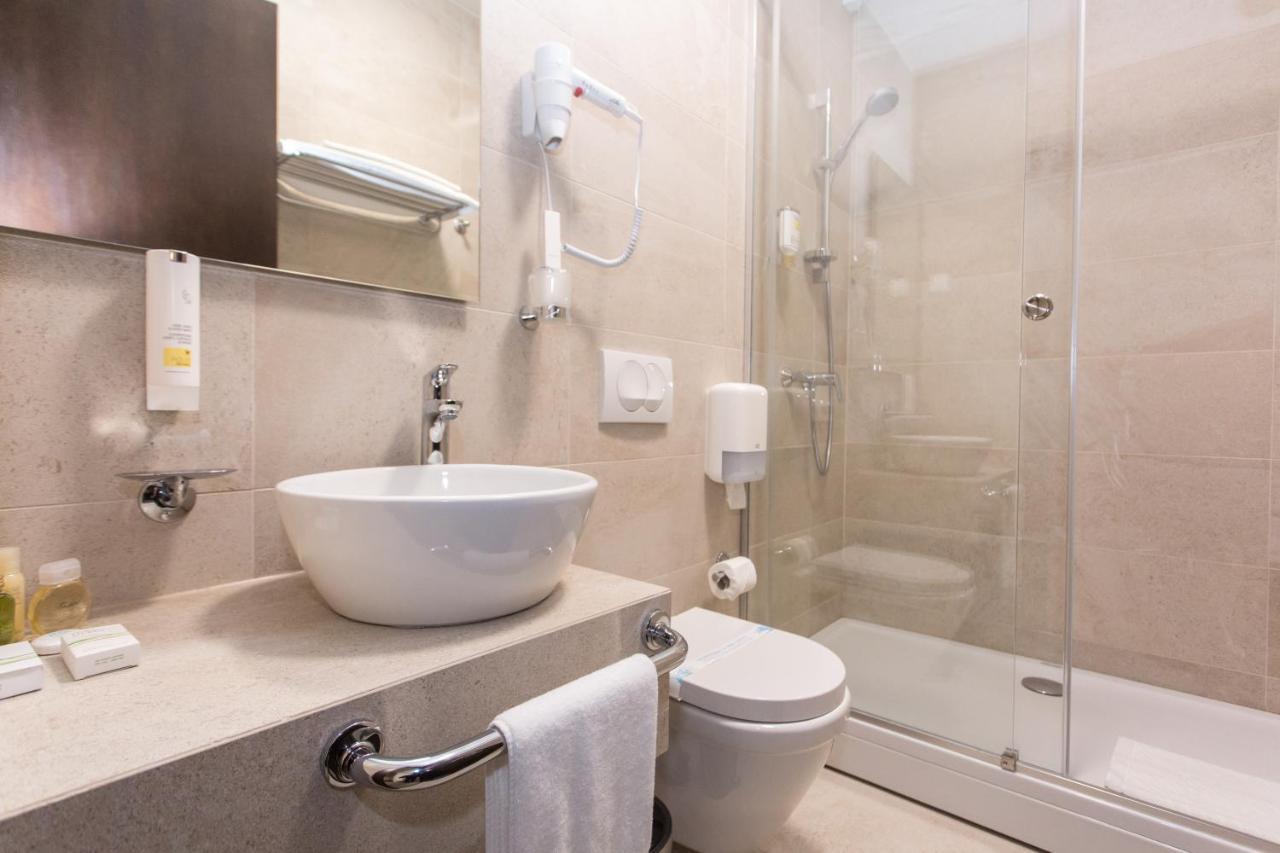 Hotel Grand Hedonist Pančevo Extérieur photo