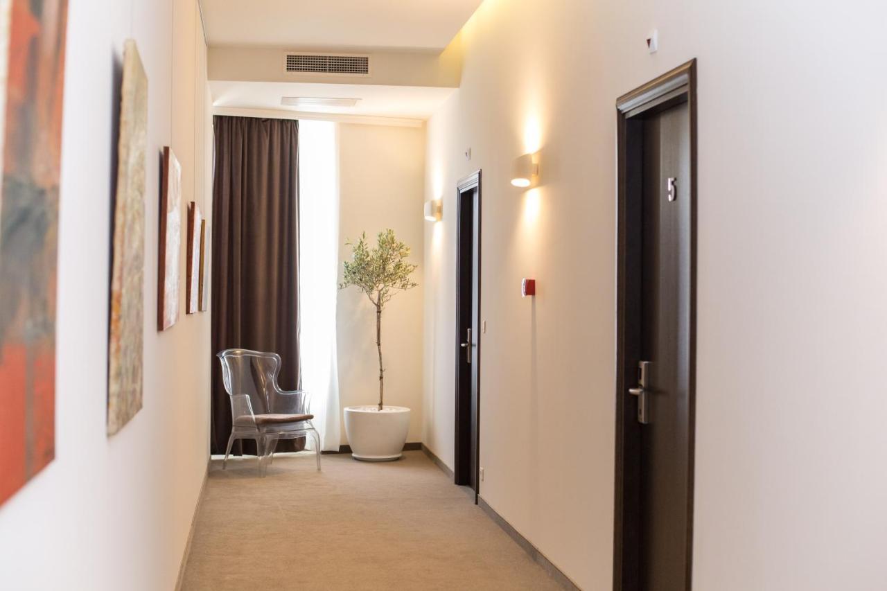 Hotel Grand Hedonist Pančevo Extérieur photo