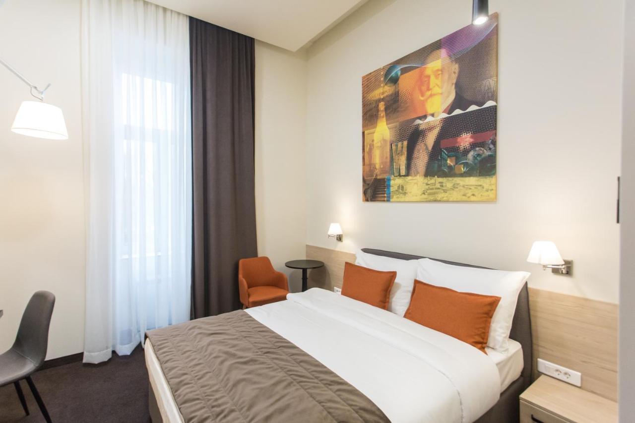 Hotel Grand Hedonist Pančevo Extérieur photo