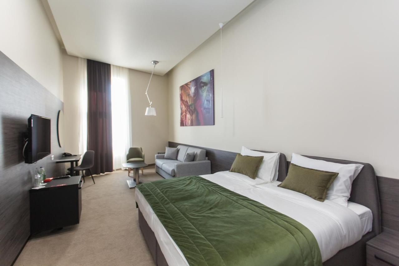 Hotel Grand Hedonist Pančevo Extérieur photo